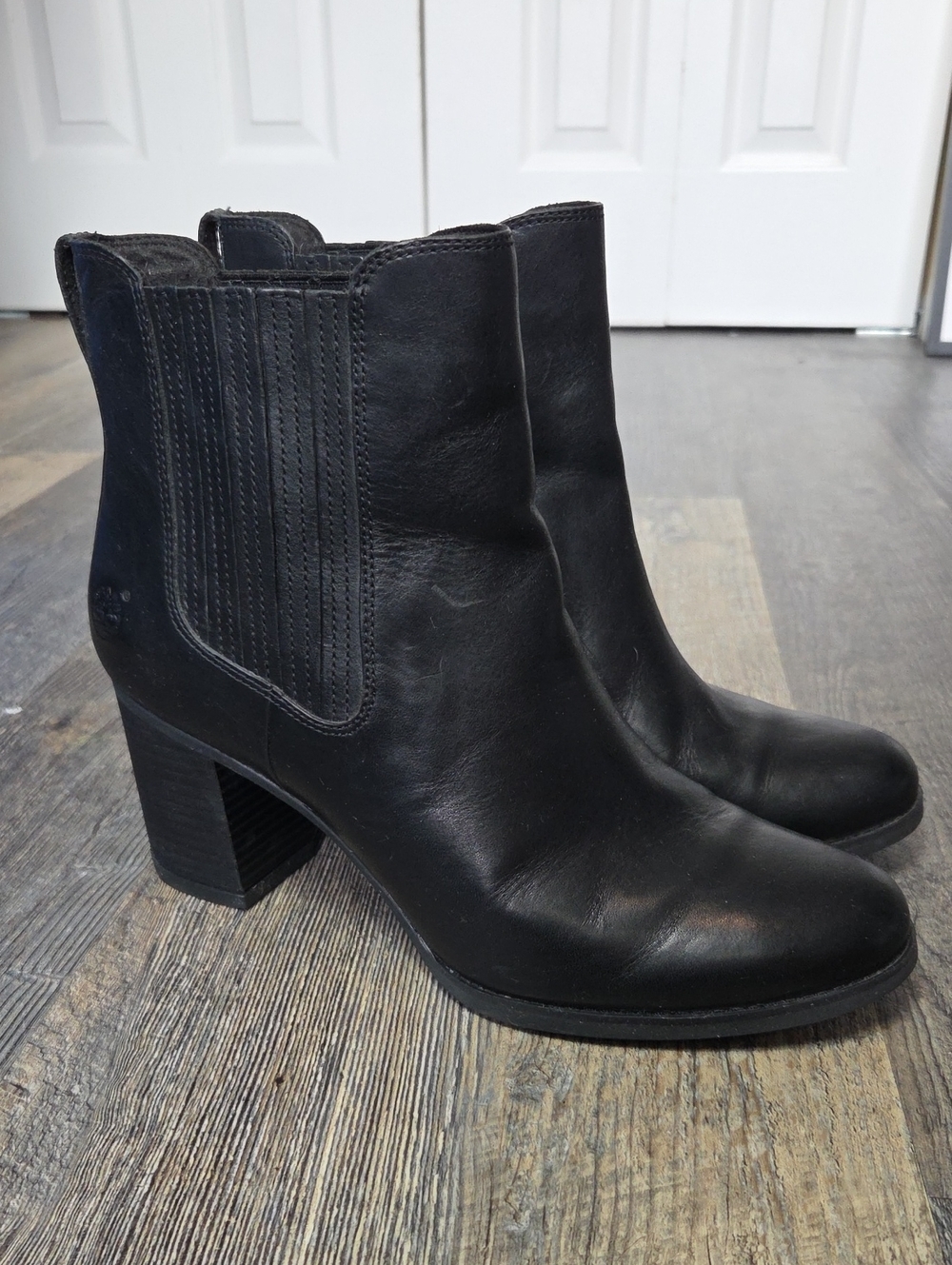 Timberland Black Leather Ankle Boots with Block Heel